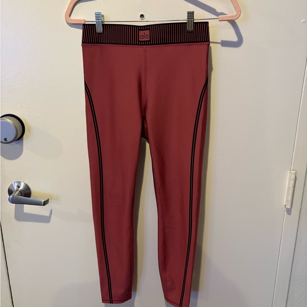 ALO Yoga Airlift 7/8 Line Up Leggings